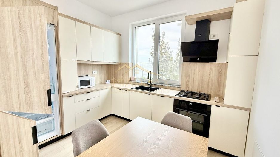 Vila cu 4 camere *400mp teren* // Tamasi- Corbeanca - Poză 10