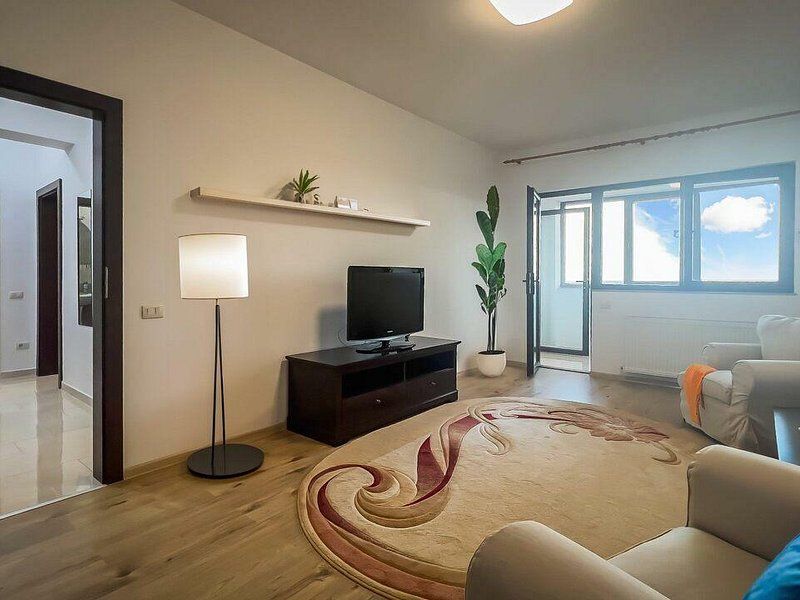 2 Camere + Parcare Subterana, Statia de METROU Raul Doamnei, BLOC 2016 - Poză 1