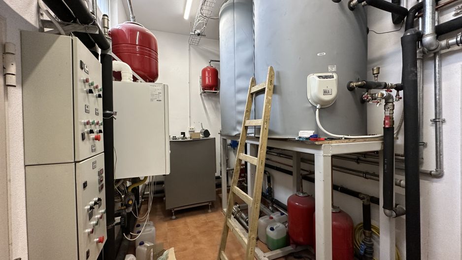 Garsoniera complet mobilata si utilata - Poză 13