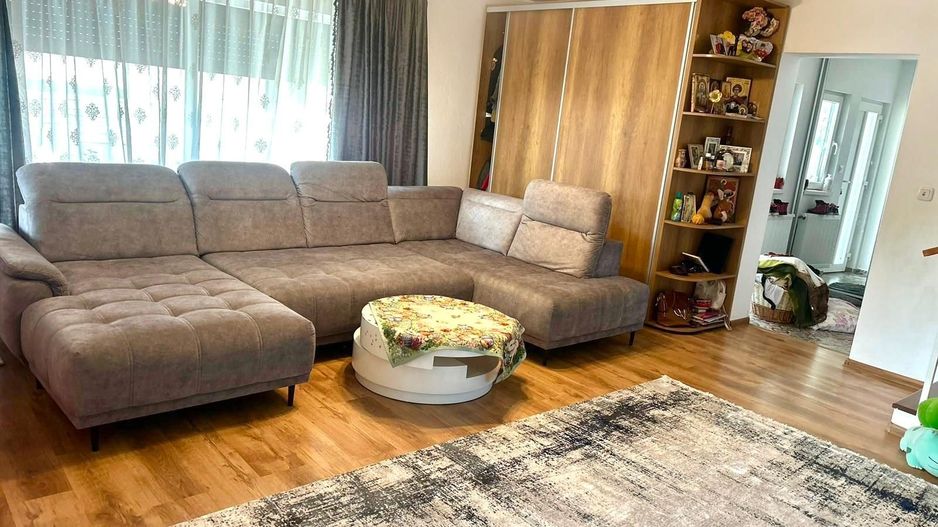 Duplex complet mobilat -  4 camere - pozitie excelenta - Sacalaz - Poză 2