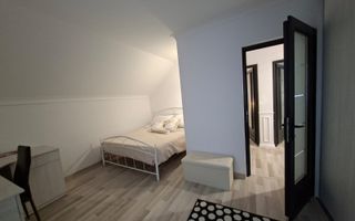 Casa individuala echipata premium cu 4 camere si 2 bai in Cristian - Poză 16