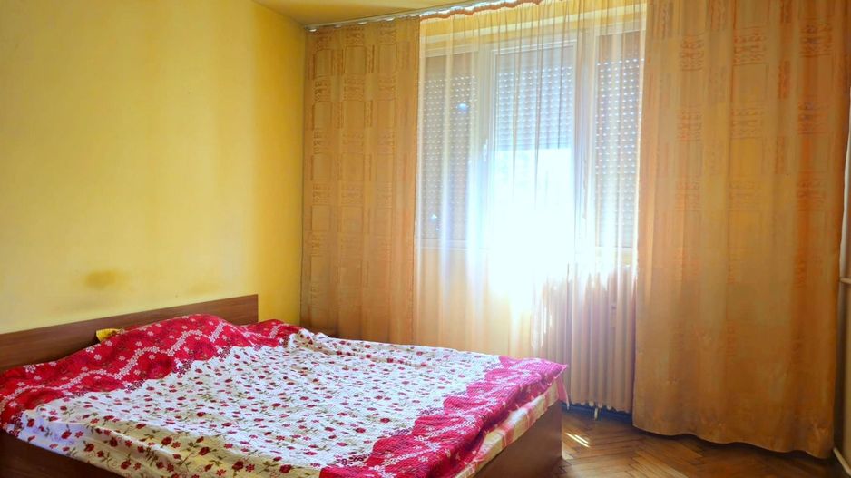 De vanzare apartament cu 3 camere Tiglina 1, 67.000 euro - Poză 3