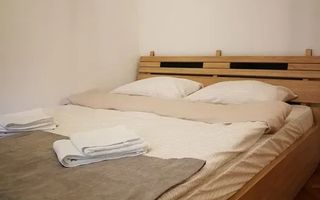 Apartament 2 camere | Decomandat | Central | 45 mp | La casa - Poză 4