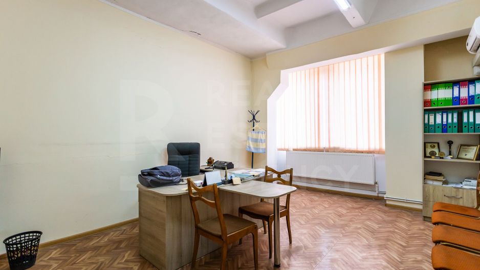Vânzare complex industrial / depozit în ZEL Ungheni - Poză 32
