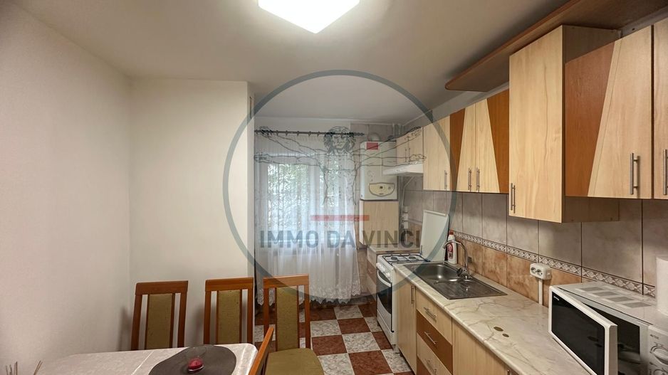 Apartament 2 camere decomandat Intre Lacuri - Poză 5
