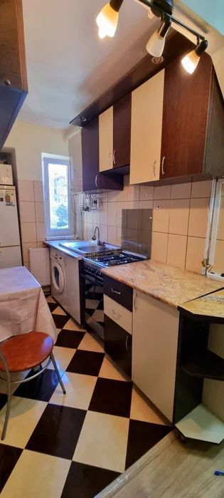 Apartament de vanzare 2 camere, zona Rahovei - Poză 4