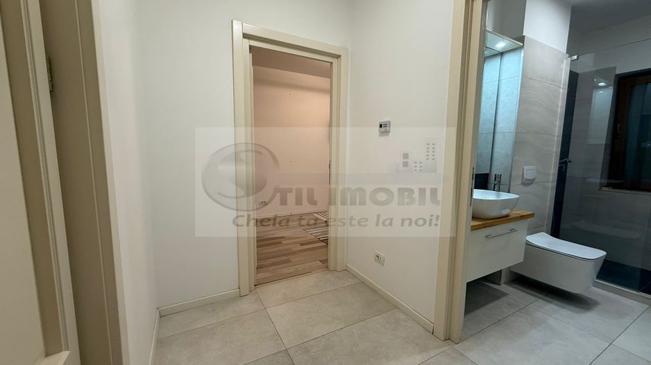 Apartament modern cu 2 camere – ESQ Village, Valea Lupului - 375€ - Poză 8