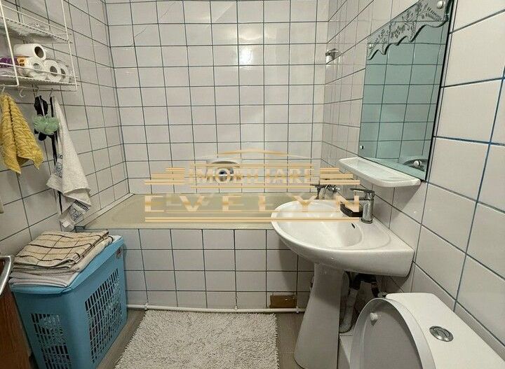 De vânzare apartament 3 camere – zona Pietonalul Transilvaniei (Piata Mare) - Poză 8