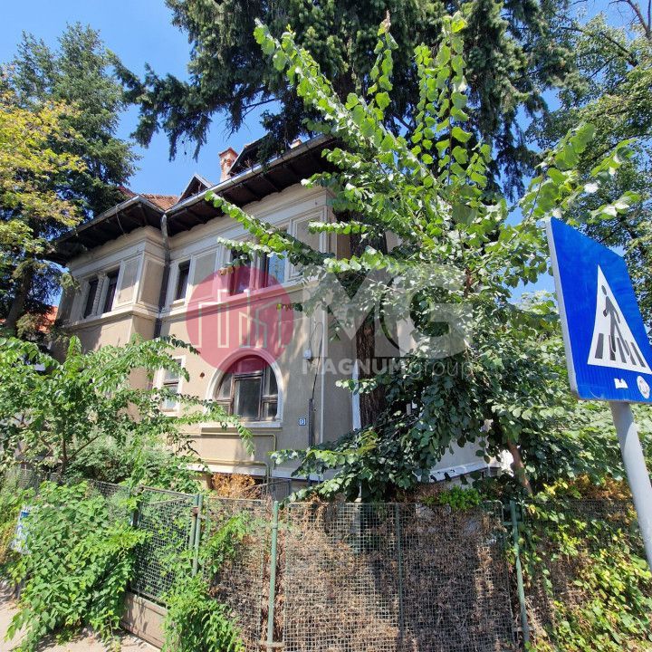 Vila cu arhitectura deosebila de vanzare- Primaverii- televiziune - Poză 4