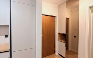 Apartament ultramodern / etaj intermediar / Zona Eroilor - Poză 12