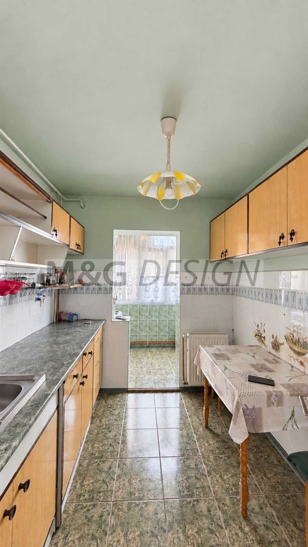 Apartament 3 camere Lipovei - Poză 4