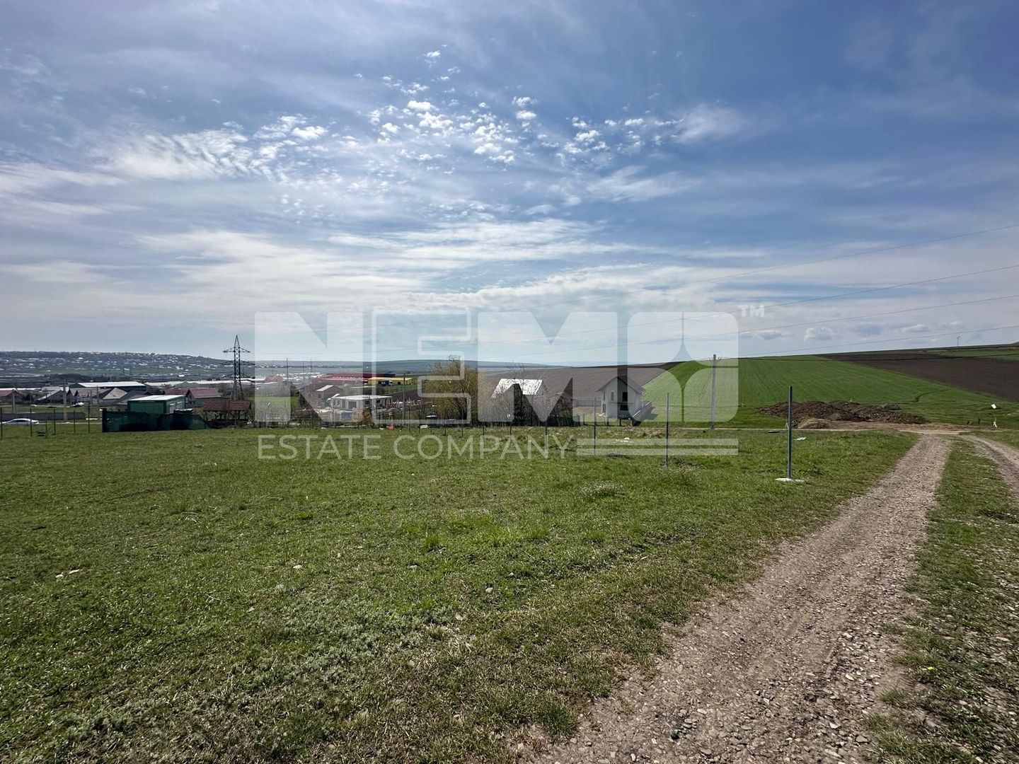 De Vanzare Teren Intravilan I Scheia Suceava I Pret: 53.000€ - Poză 3