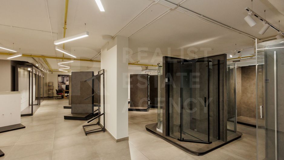 Vânzare, spațiu comercial, amplasat în Ungheni, pe str. Mihai Eminescu - Poză 29