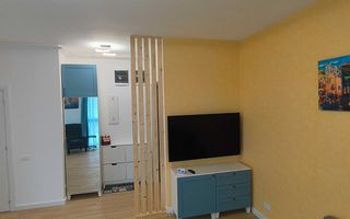 Închiriez garsonieră modernă, Decebal, bloc nou, centrală proprie - Poză 3