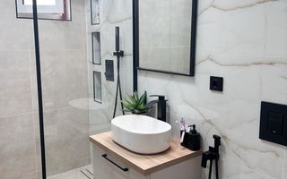 Apartament cu 3 camere si terasa de 82 mp - zona Vivo Floresti - Poză 7