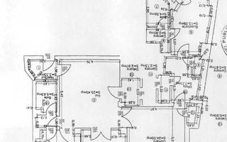 OCAZIE 4 camere Piata Romana 134 mp etaj 2/7 vedere Magheru 169700 EUR - Poză 2