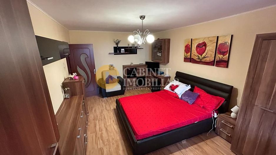 Apartament 4 Camere + Boxa Etaj 3 Frumoasa Bloc 1983 - Poză 2