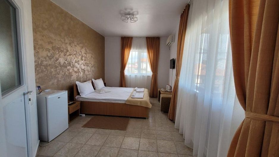 Vama Veche - Vila Sophia  - Vânzare pensiune P+1E la cheie. - Poză 19