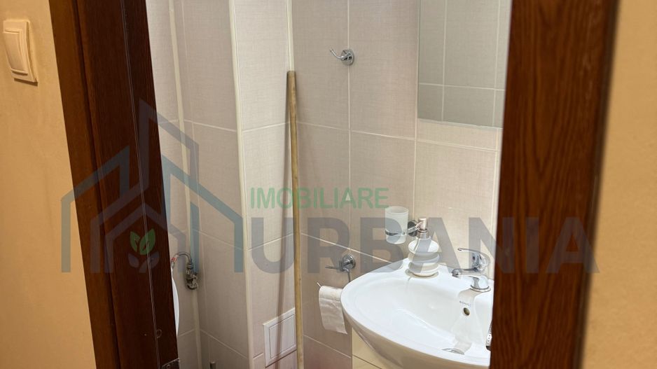 Închiriez apartament Iași 3 camere, 2 băi decomandat str Păcurari - Poză 7