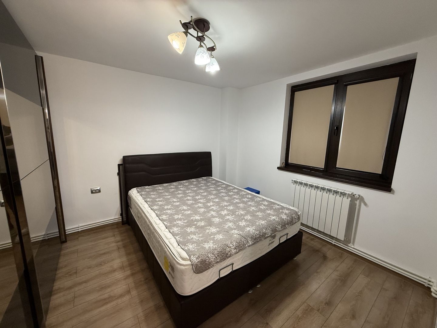 Ap 2 cam mobilat/utilat, complet renovat- etaj 2-bloc 6 etaje - Poză 5