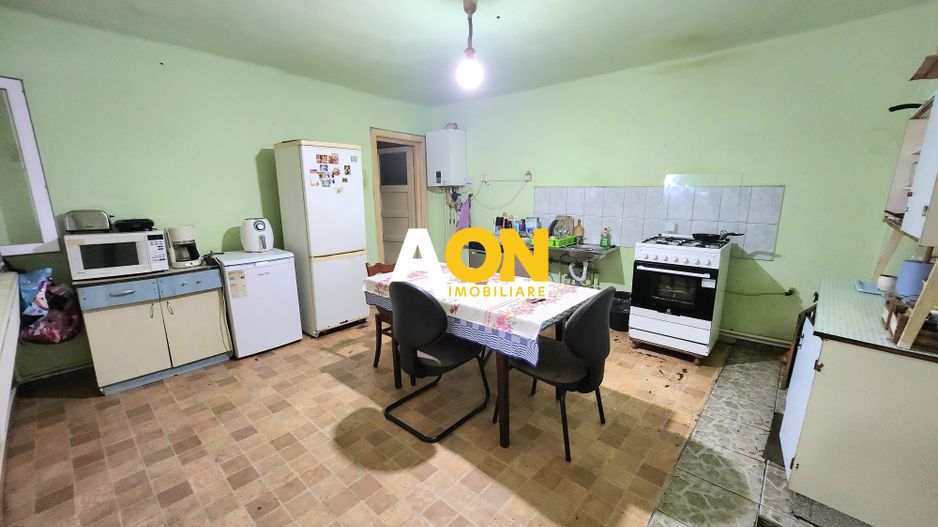 De vanzare casa 4 camere, 450mp teren, Oarda de Jos - Poză 8