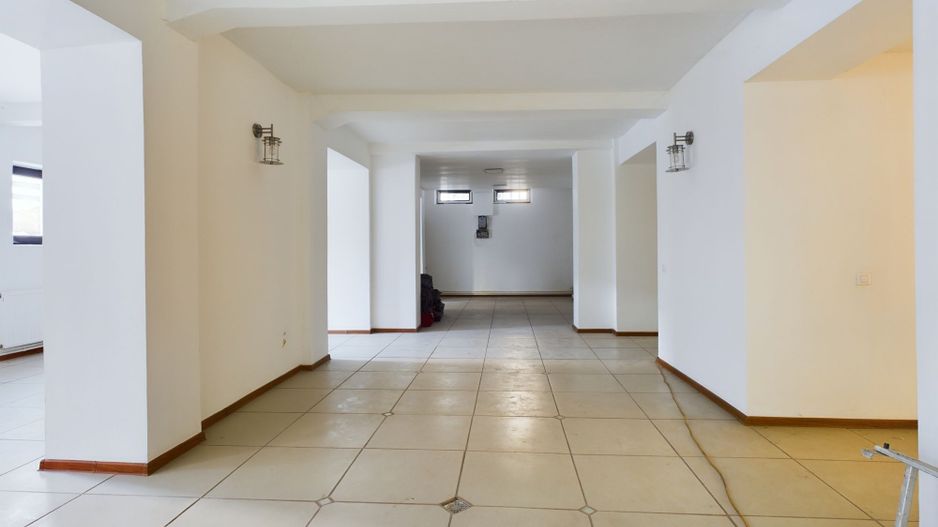 Parter și demisol aproape de Cișmigiu - Poză 21