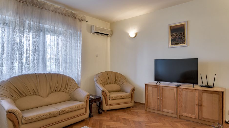 3 camere spațioase, vedere spre parc | Vatra Luminoasă - Poză 1