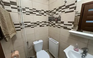 Casa cu 2 apartamente | Ultracentral | ideal investiție - Poză 19