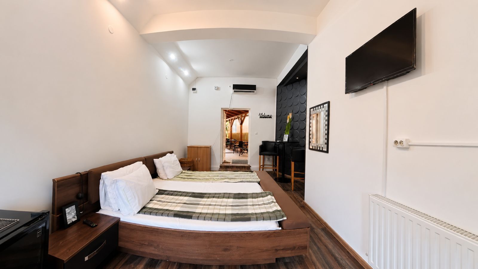 Afacere funcțională - Sală de Evenimente–Motel – Loc. Valea lui Mihai - Poză 14