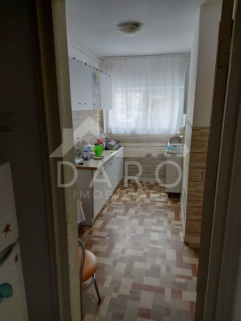 Apartament 2 camere in bloc reabilitat termic - Poză 4