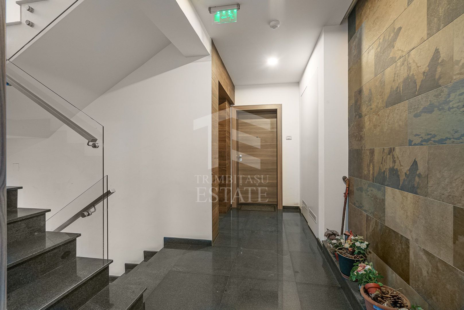 Apt 2 camere Berceni Turnu Magurele vis-a-vis Mega Image bloc 2019 - Poză 11