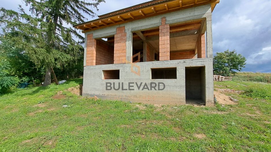 Casa la rosu 172 mp utili, 750 mp teren, view superb! - Poză 27