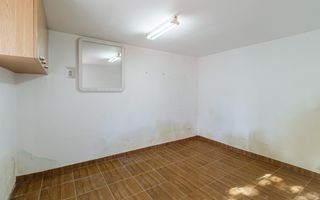 Casă cu teren 250 mp în Voluntari, str. Gheorghe Doja – oportunitate excelentă! - Poză 3