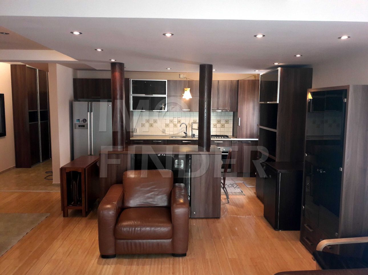 Inchiriere apartament 3 camere, Buna Ziua, 100 mp, Garaj - Poză 1