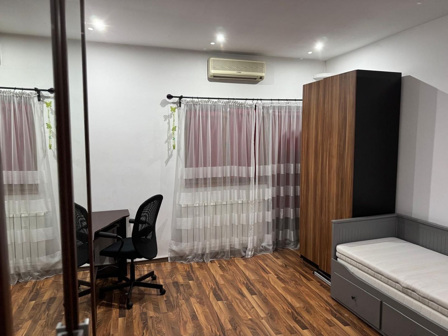 Decomandat 2 Camere Soseaua Giurgiului 78mp - Poză 9