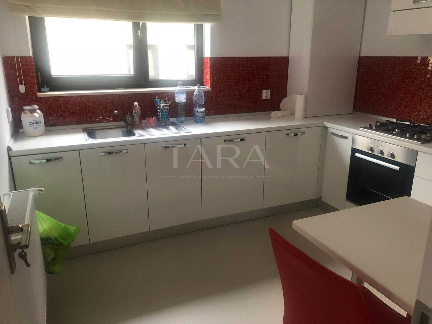 Apartament cu 2 Camere, Terasă și Curte Proprie în Borhanci - Poză 1