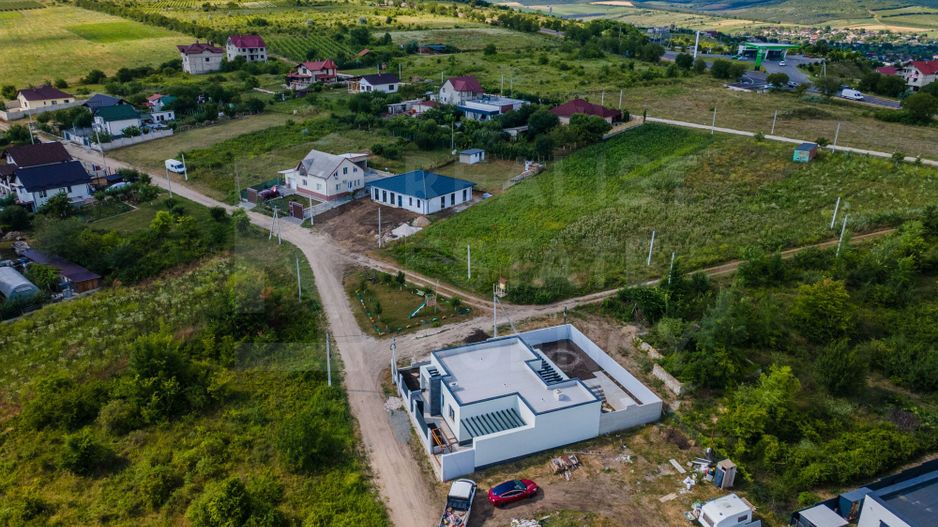Vânzare, Casă Hi-Tech, 4 camere, str. Ion Suruceanu, Ialoveni - Poză 8