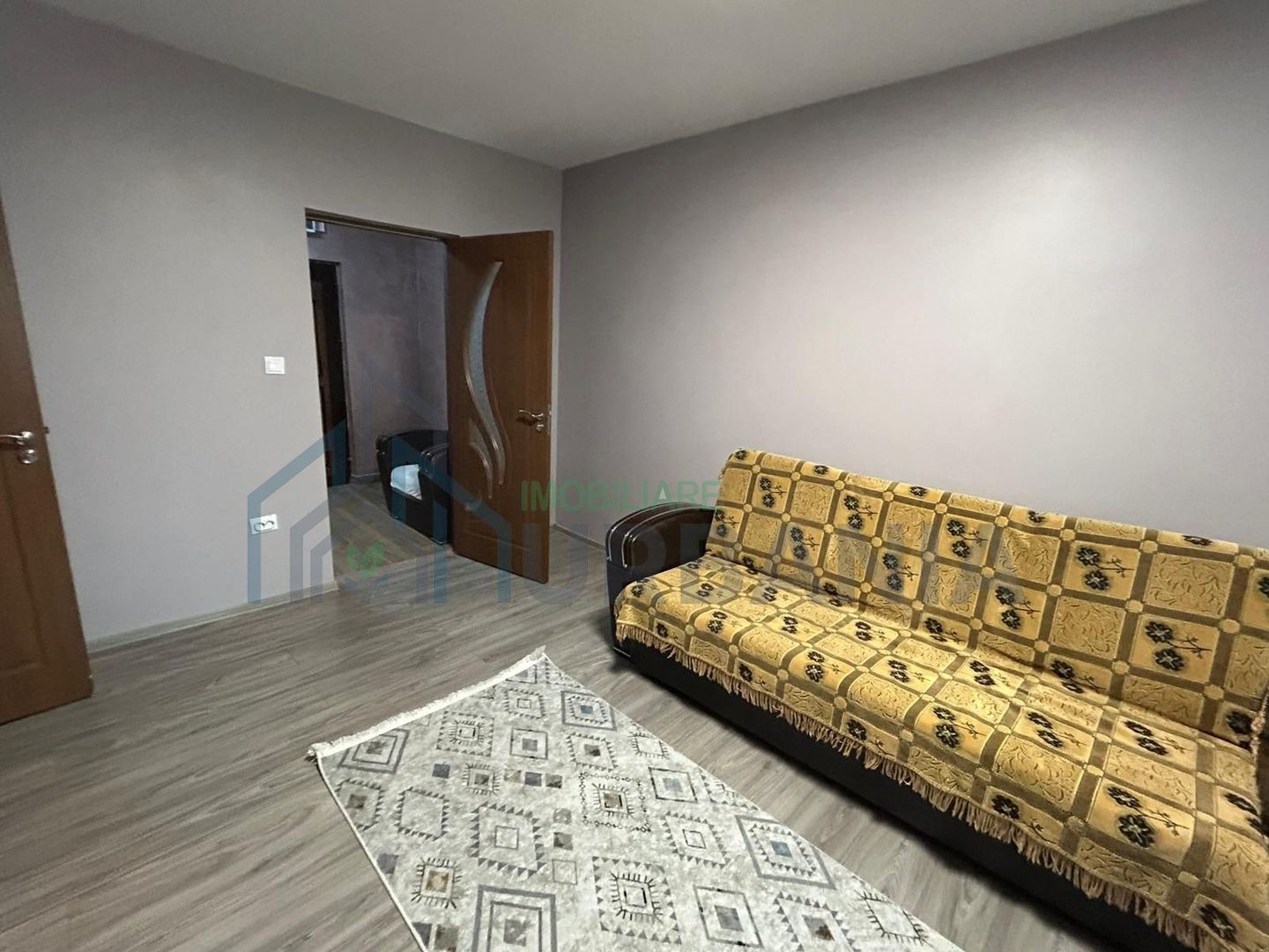 Apartament 2 camere, Podu Ros, Iași, 60 mp, renovat complet - Poză 3