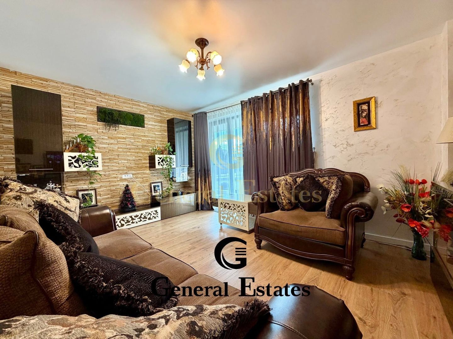 Vânzare apartament 3 camere cu curte proprie | Păcurari | Bloc 2024 - Poză 2