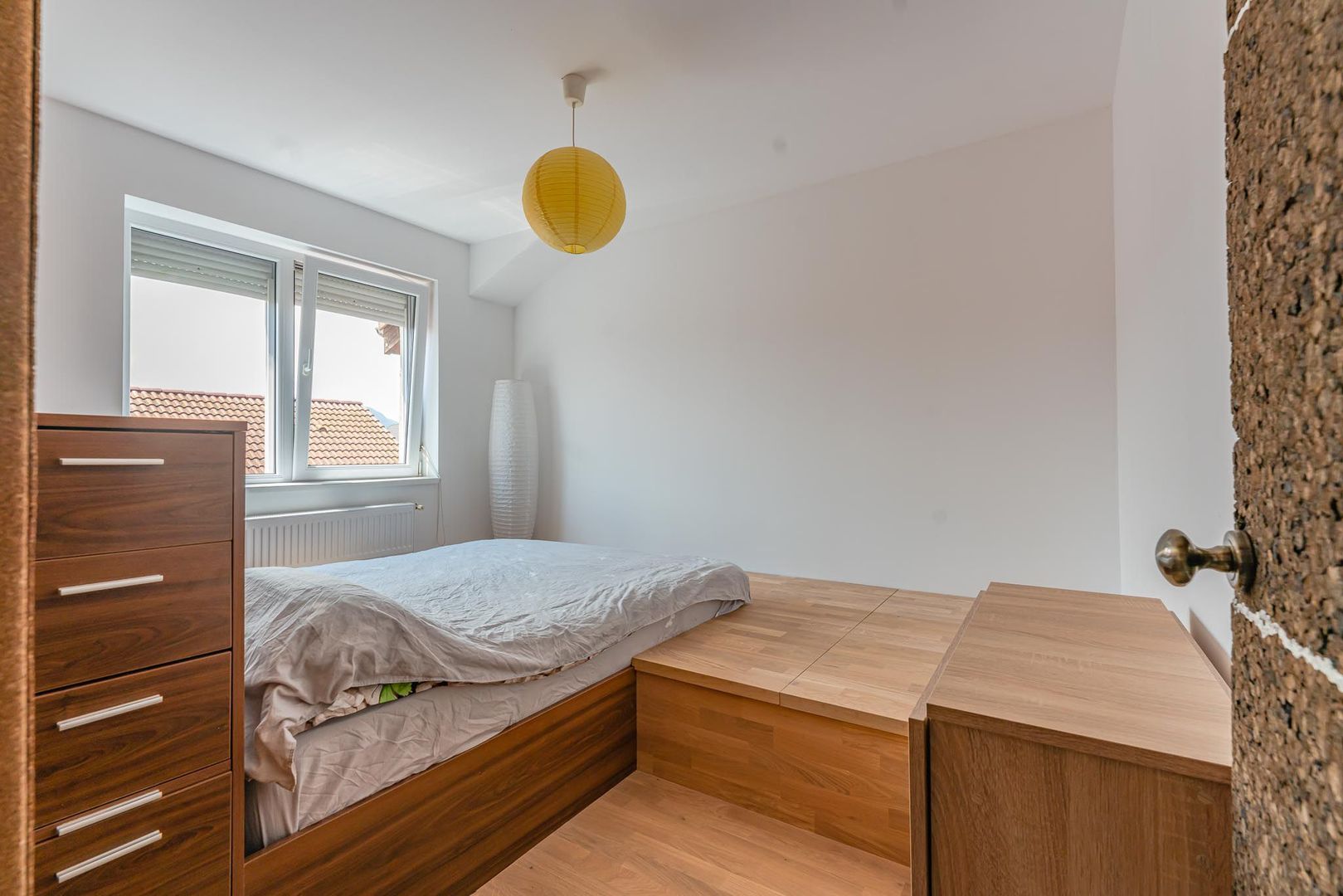 Apartament 2 camere mobilat si loc de parcare in Tractorul - Poză 10