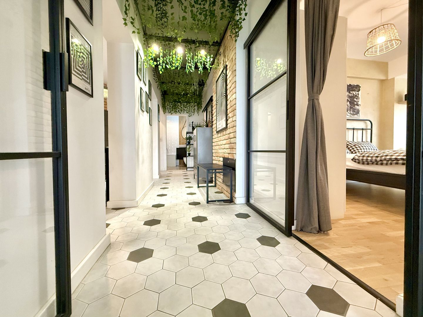 Apartament cu 3 camere, vedere spectaculoasă spre Parcul Botanic - Poză 12