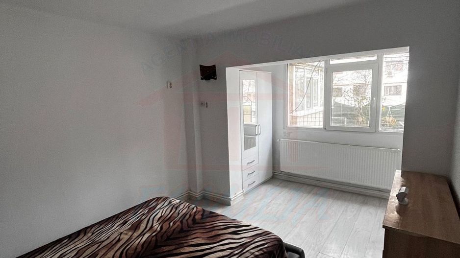 De inchiriat ap 2 camere in Micro 21, pret 2000 ron/luna, 60mp - Poză 7