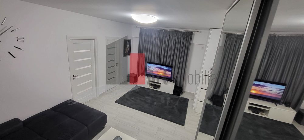 Inchiriez Apartament 2 Camere zona Grozavesti, Bloc Nou - Poză 1