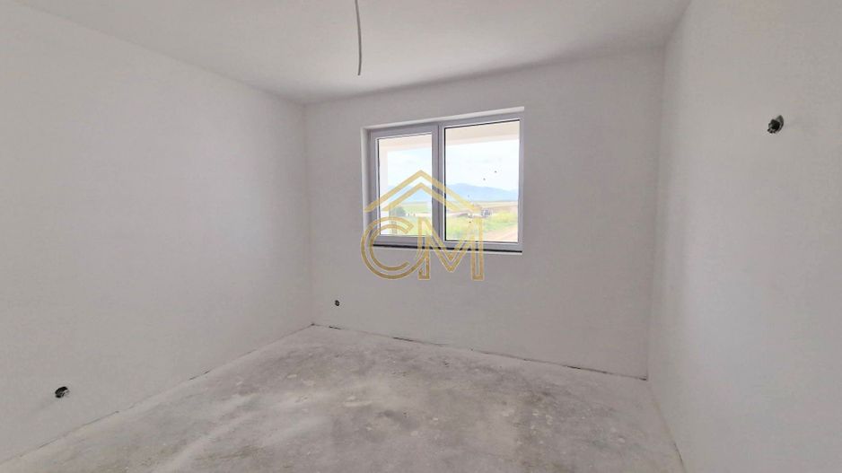Aparatment 2 Camere-50MP-Etaj 1-Balcon-Selimbar - Poză 4