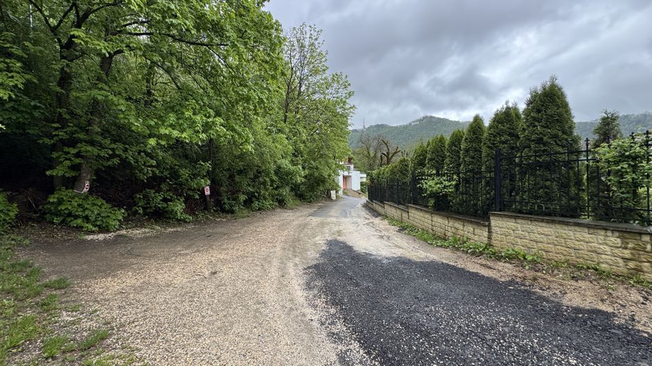 Apartament cu vedere spre Tâmpa, liniște și natură, în Centrul Istoric al Brașov - Poză 25