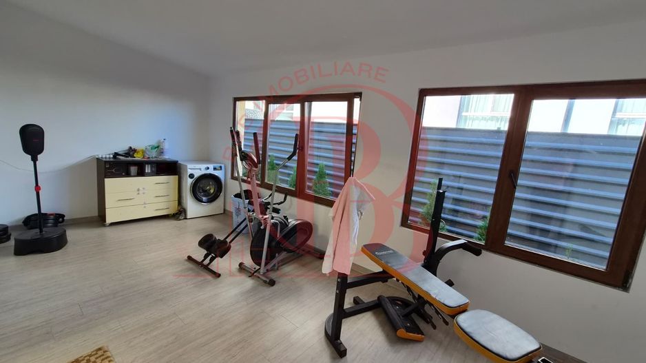 Casa Mobilata 4 camere Panouri Fotovoltaice Theodor Pallady - Poză 12