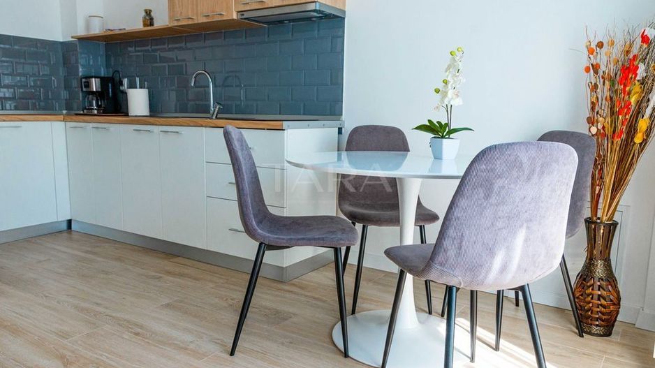 Apartament ultrafinisat, mobilat complet, investiție, zona Centrala! - Poză 4