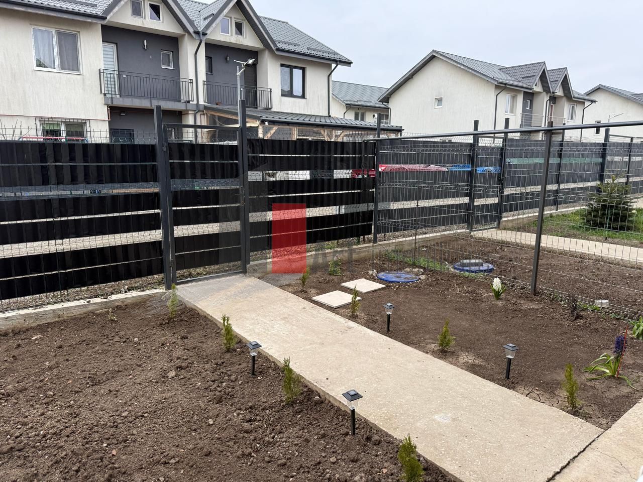 Casa curte Popesti Leordeni - A0 - Poză 10