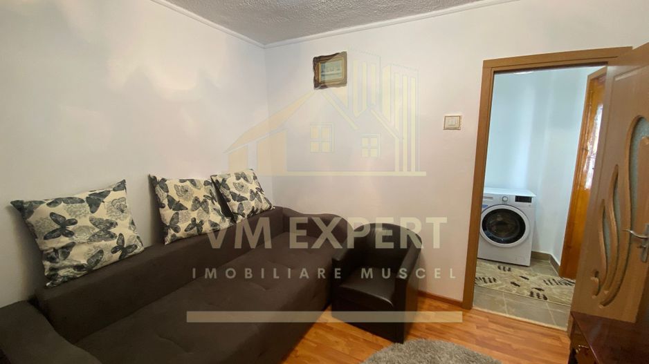 APARTAMENT 2 CAMERE ETAJ 3 VIȘOI CAMPULUNG - Poză 3