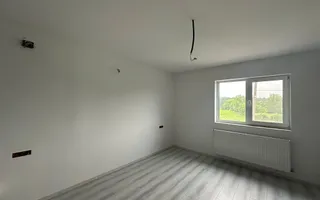 Casă de vânzare în Comuna Băbeni - Poză 14